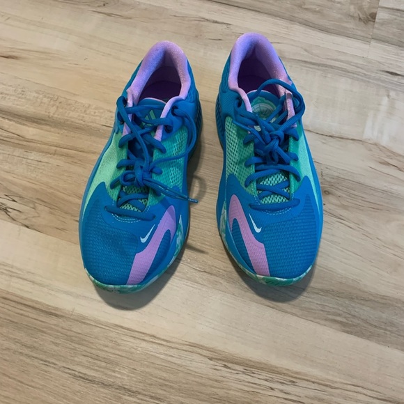 Nike Freak 4 (GS) DQ0553-400 Kids Basketball Shoes Size: 4.5Y​ - Picture 5 of 8